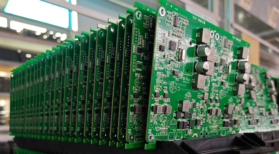 پی سی بی اے فیکٹری کی ماحول دوست مادی استعمال کی حکمت عملی