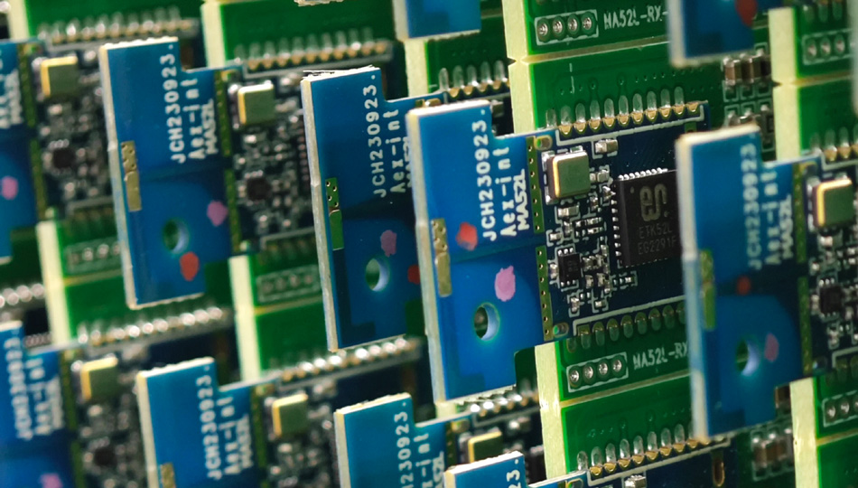 پی سی بی اے فیکٹریوں کو انتہائی پیچیدہ سرکٹ ڈیزائنوں کی پیداوار کی ضروریات کا مقابلہ کیسے ہوتا ہے؟