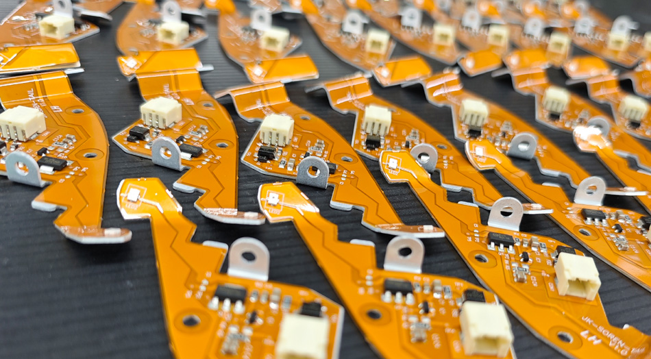 پی سی بی اے فیکٹری کی تیاری کی صلاحیتوں کا اندازہ کرنا: کون سے عوامل پیداوار کے معیار کو متاثر کرتے ہیں؟