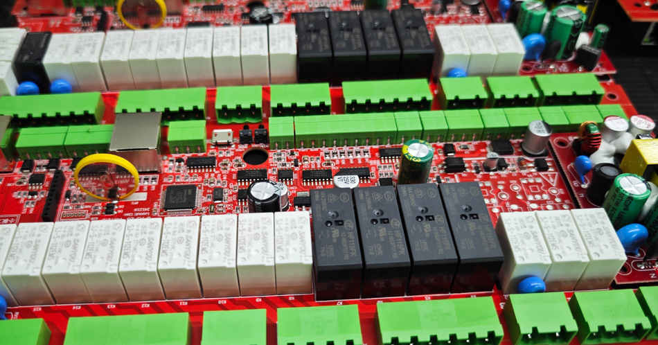 مستقبل کے پی سی بی اے فیکٹری ڈویلپمنٹ کے رجحانات کی کھوج: ٹکنالوجی سے لے کر خدمت تک