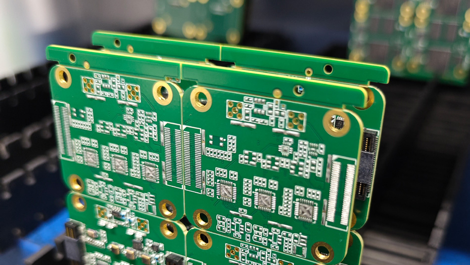 پی سی بی اے فیکٹریوں میں سبز پیداوار کے عمل اور مستقبل کے ترقیاتی رجحانات کی تلاش