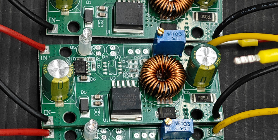 پی سی بی اے فیکٹریاں صارفین کو کس طرح جامع تکنیکی مدد فراہم کرسکتی ہیں؟