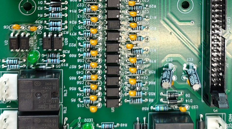 پی سی بی اے فیکٹریاں سپلائی چین مینجمنٹ کے ذریعہ بروقت جزو کی فراہمی کو کیسے یقینی بناسکتی ہیں؟