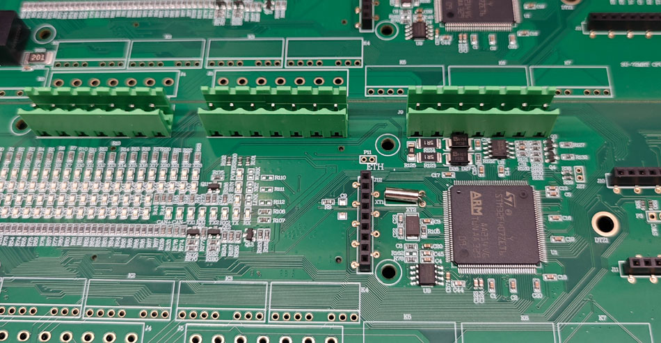 پی سی بی اے فیکٹری رش کے احکامات کے چیلنجوں کو کس طرح پورا کرسکتی ہیں؟